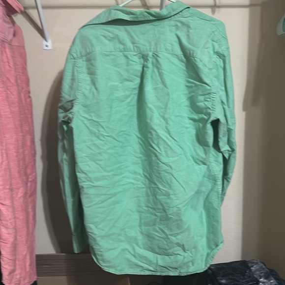 Gap Long Sleeve Button Up Green (L) - Picture 2 of 4